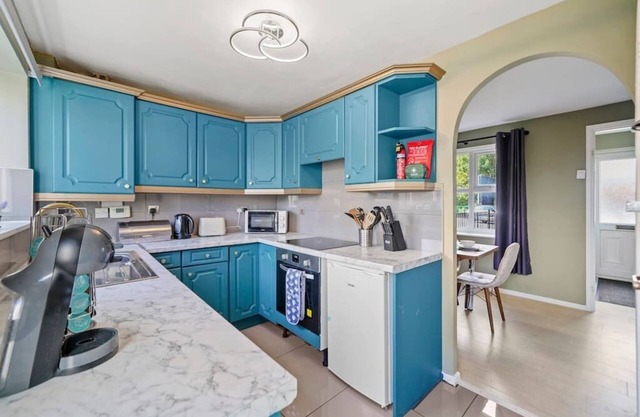 BridgeCity Cheerful 3 bedroom home in nuneaton