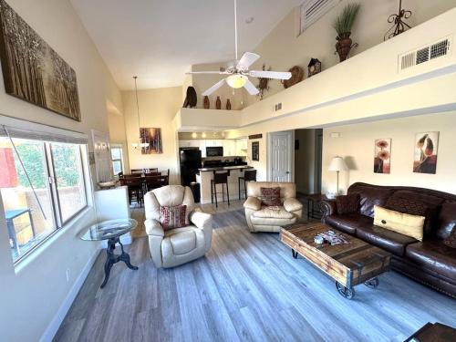 Bright and Spacious 2 Story Condo