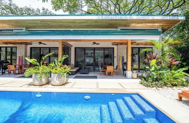 Bright and Tropical Casa Mar, Playa Pelada, Nosara