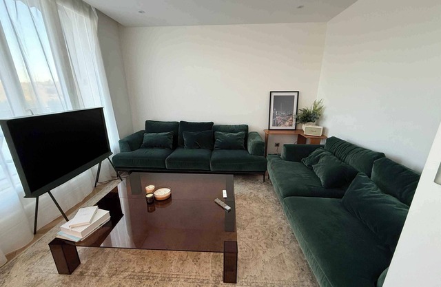 Bright apartment in Boulogne-Billancourt