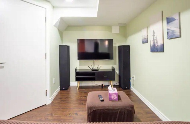 Bright Apartment in Bay Ridges near the Lake