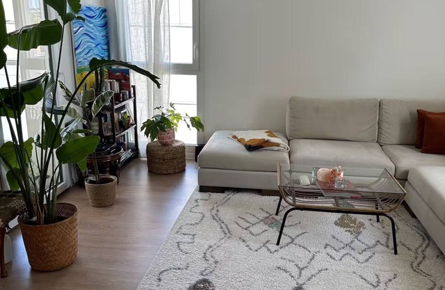 Bright apartment with terrace Private parking