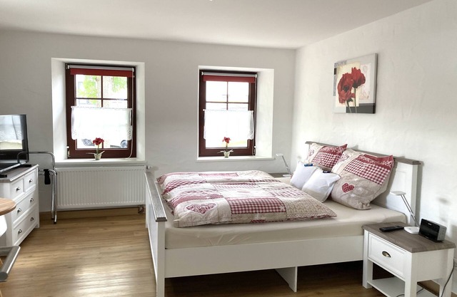 Bright, beautiful double room with a wide view in a quiet location