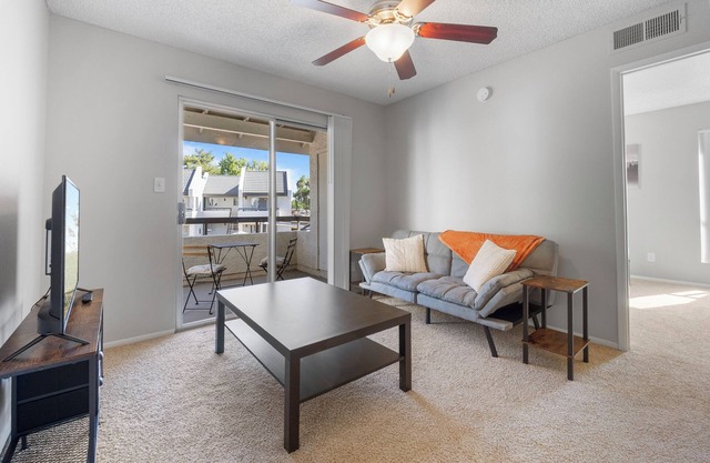 Bright & Cozy 1BR in Gilbert