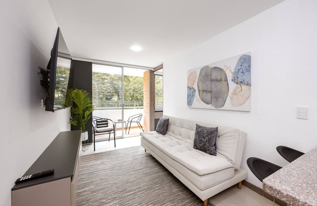 Bright & enjoyable apartment in the walkable Laureles
