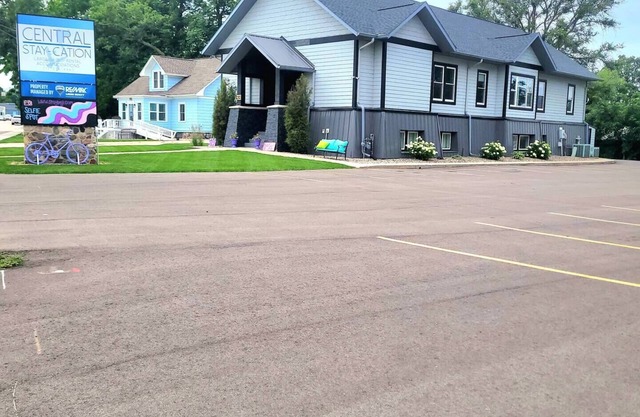 Bring ALL of your family and friends to stay at the Central Stay Cation in Arnolds Park!