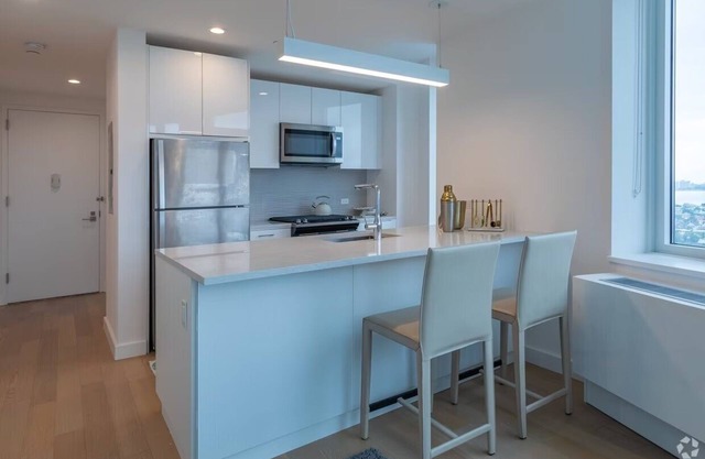 BrooklynVibe: UrbaneLiv
