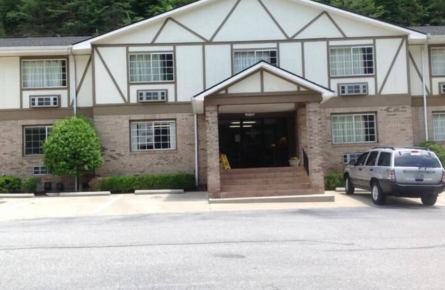 Brookshire Inn