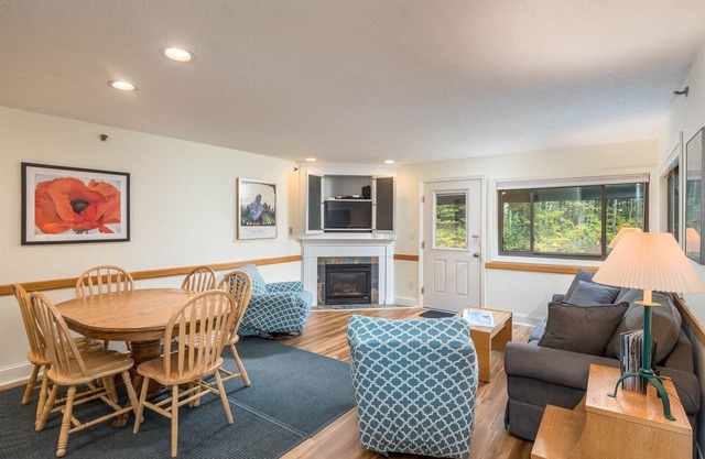 Brookside I A-403 | 2 Bed, 1 Bath