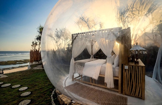 Bubble Hotel Nyang Nyang with Baths (Adults Only)