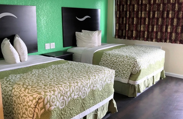 Budget Inn