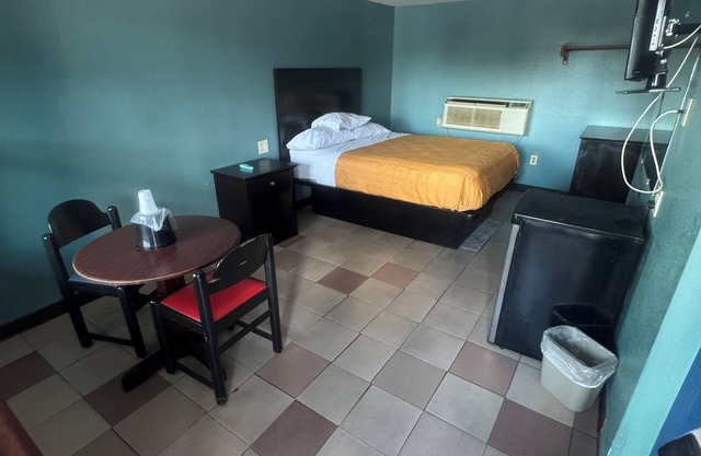 Budget Motel