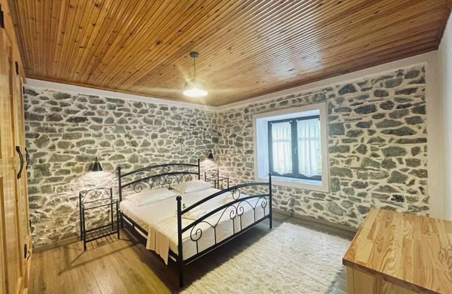 BUJTINA CAKULI, Rehovë - ERSEKË