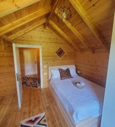 Bujtina Pelion