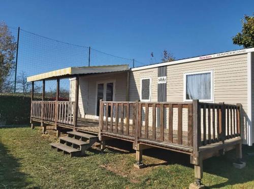 Bungalow charmant à Veuzain-sur-Loire avec piscine partagée