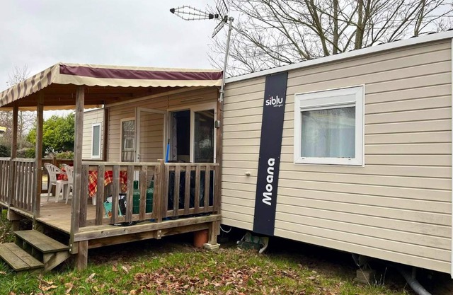 Bungalow confortable à Onzain avec piscine partagée