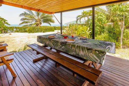Bungalow Hiana - vue lagon avec plage privée