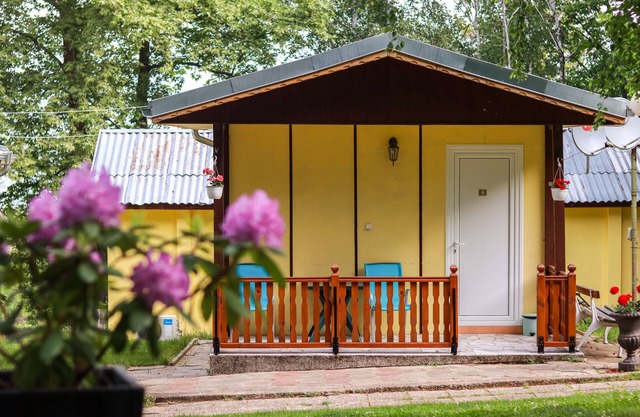 Bungalows Kamena in Kamena village