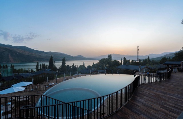 Burchmulla Resort