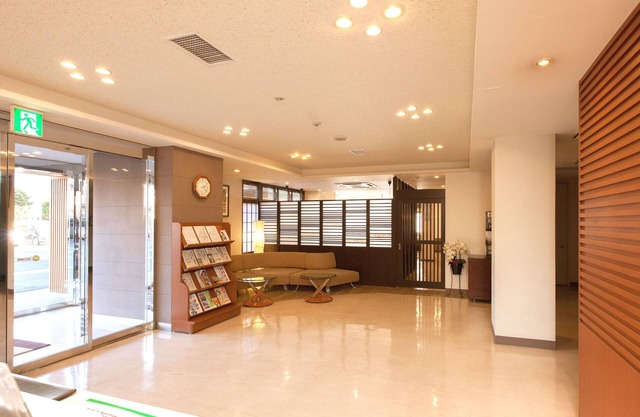 Business Hotel Isesaki Heisei INN