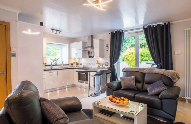 But and Ben Luxury Cottage in the heart of Gatehouse of Fleet