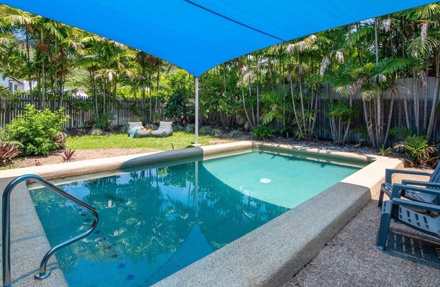 Butterfly Bungalow - Horseshoe Bay