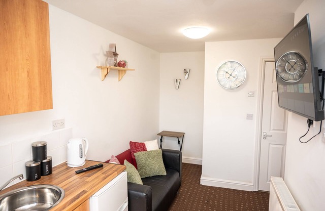 Bv Homely Cozy Studio Apt Free Parking