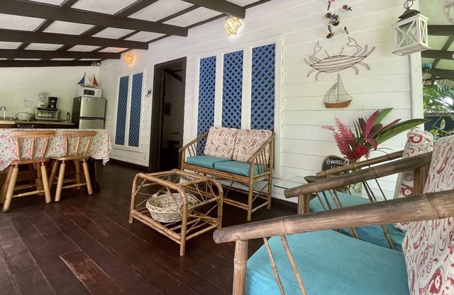 C1 Coralina Comfortable Chic Bungalow *AC*