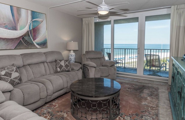 C406 One of a Kind Gulf Front Views, 3 pools