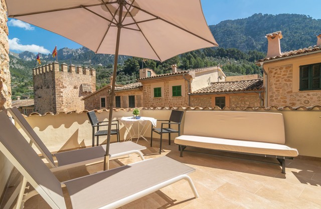 CA'N MAYOL (BANYETA) - Chalet with terrace in Fornalutx. Free WiFi