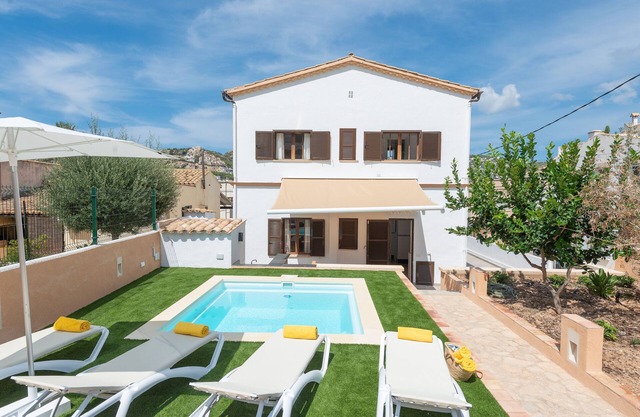 Ca Ne Margalide - Four Bedroom Villa, Sleeps 8