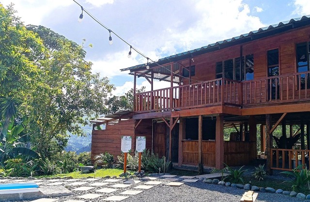 Cabaña de Montaña, en Chirripó-turrialba, Especial Para el Avistamiento de Aves