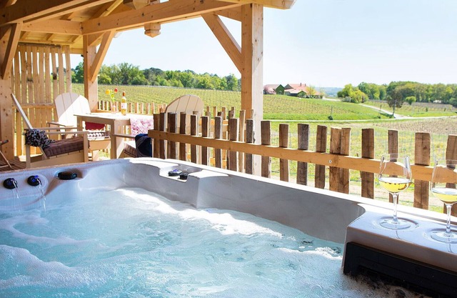 Cabane de Charme Avec spa Privatif