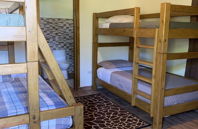 Cabin # 1 - 5 people