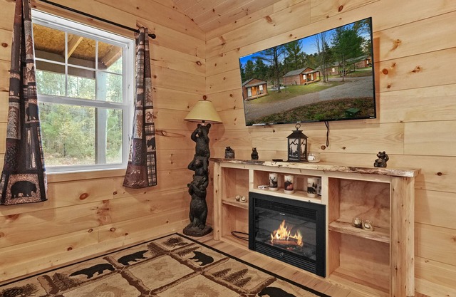Cabin # 3 at Northern Comfort w/opt side by side rentals
