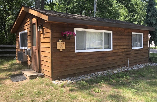 Cabin 5 Lake Cabin Resort on Fife Lake