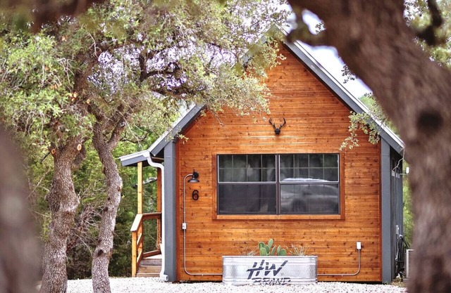 Cabin 6 · Smart & Cozy Tiny Cabin 6 w/ Pro Coffee Setup