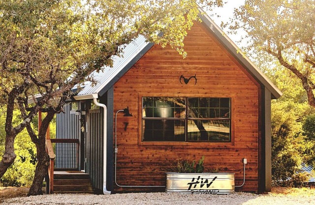 Cabin 7 · Smart & Cozy Tiny Cabin with Tesla EV Charger!