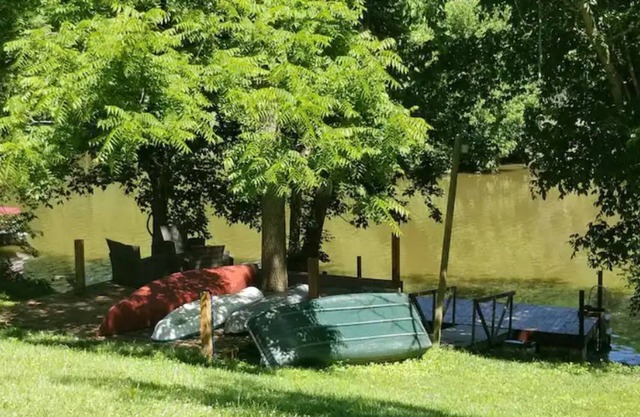 Cabin on Eagle Creek