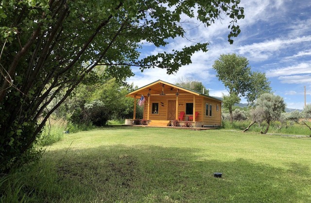Cabin on the Wind river - now booking for spring & summer