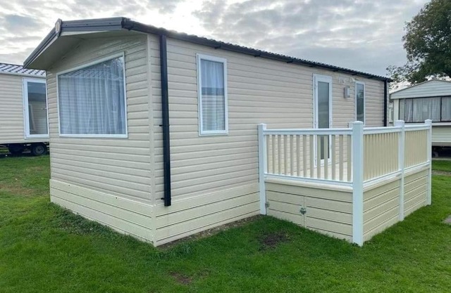 cabin zest