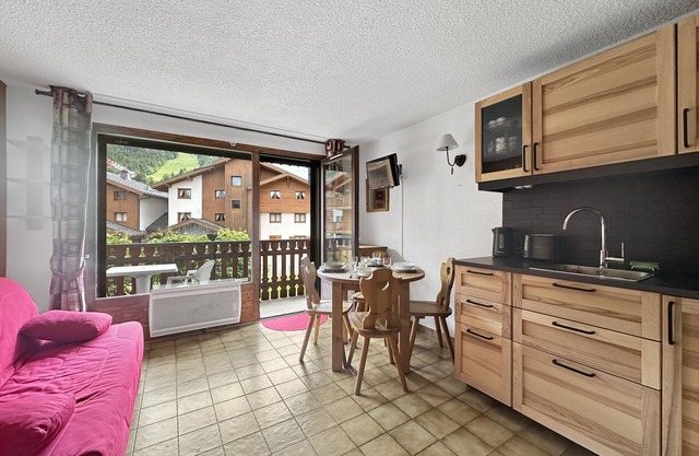 CAL02 - Studio 4 Pers centre des Carroz