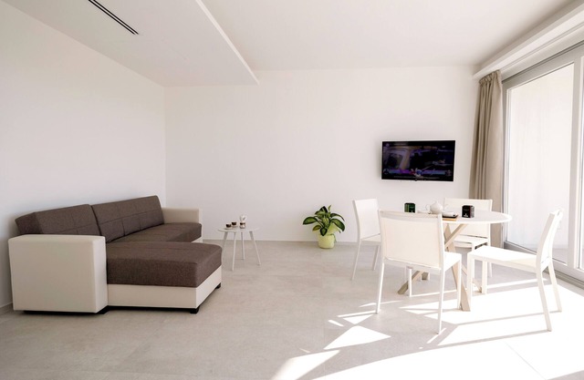 [Calammare Apartment N°4 Trullo] - Apartment - Molfetta - Private Beach & Gym