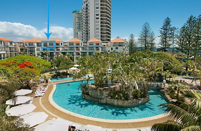 Calypso Plaza Resort Unit 417 Two bedroom unit in resort style complex central Coolangatta
