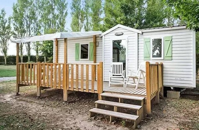 Camping Le Mas de Sireuil* - Classic XL 3-room mobile home for 4/6 people