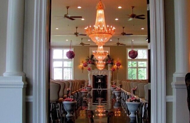 Cameron Estate Inn & Restaurant