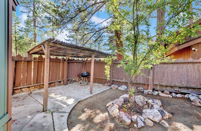 Camp Wood Big Bear - Lakeview Family Retreat