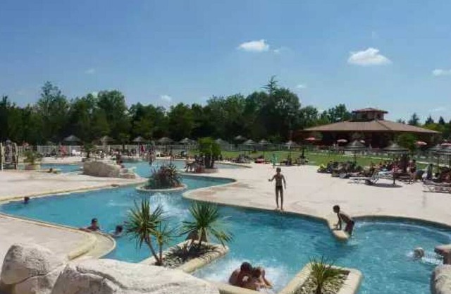 Camping 4 étoiles - Parc aquatique - eecgea