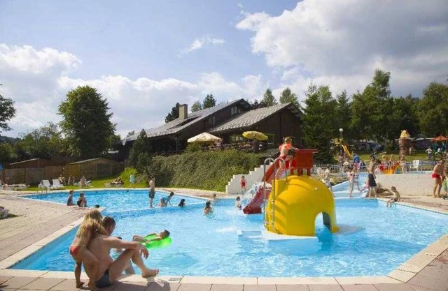 Camping 4 étoiles - Piscine - cca0hga