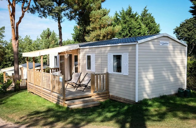 Camping Les Lacs d'Armagnac * - 5-room mobile home for 8/10 people